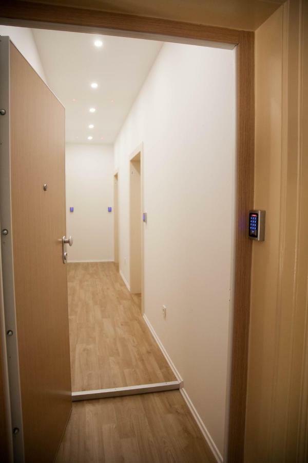 Soukki Town Centre Suites 1 Spalato Esterno foto