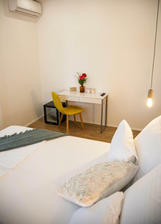 Soukki Town Centre Suites 1 Spalato Esterno foto