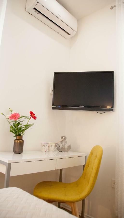 Soukki Town Centre Suites 1 Spalato Esterno foto